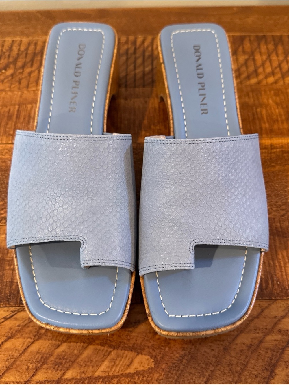 Donald J Pliner Women's Blair Light Blue Leather Slide Sandals Size 8.5